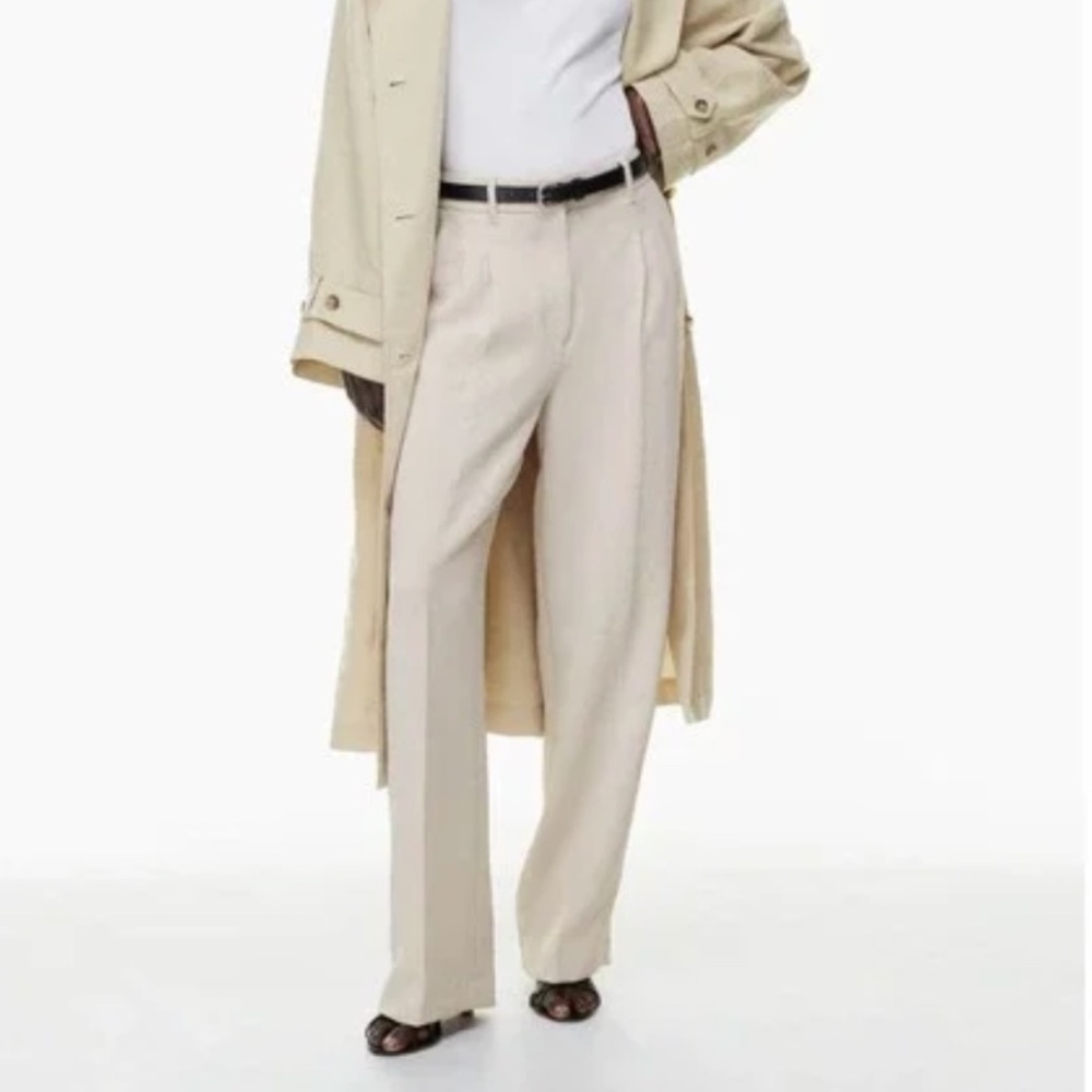 Aritzia Cream Trousers
